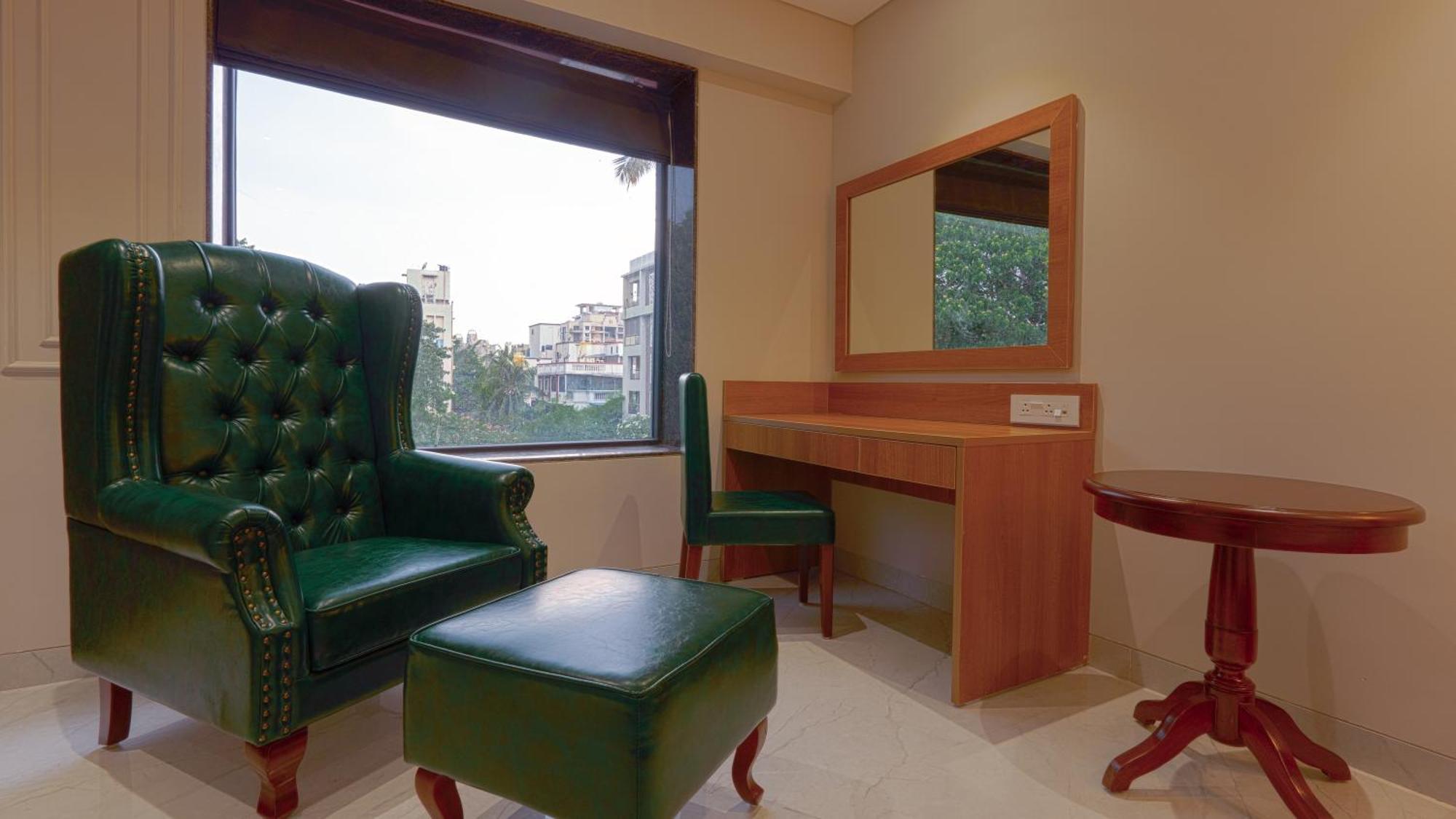 Magnus Nexstar Suites Kalyani Nagar プネ エクステリア 写真