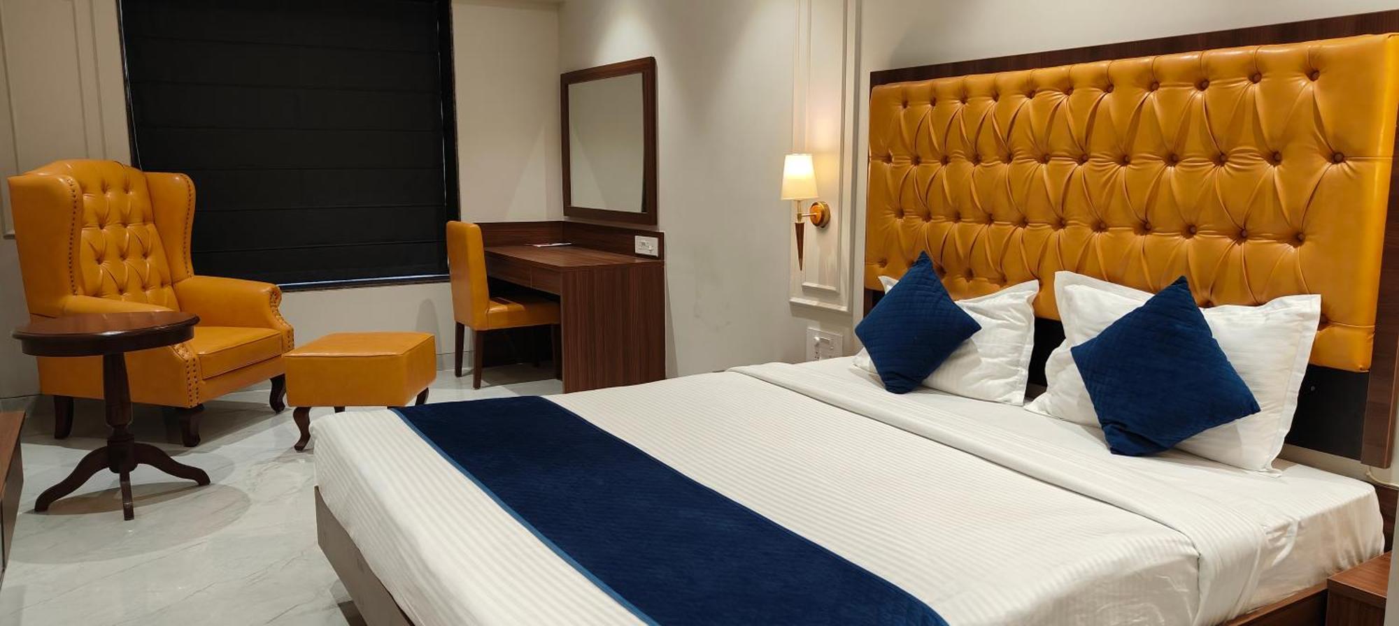 Magnus Nexstar Suites Kalyani Nagar プネ エクステリア 写真